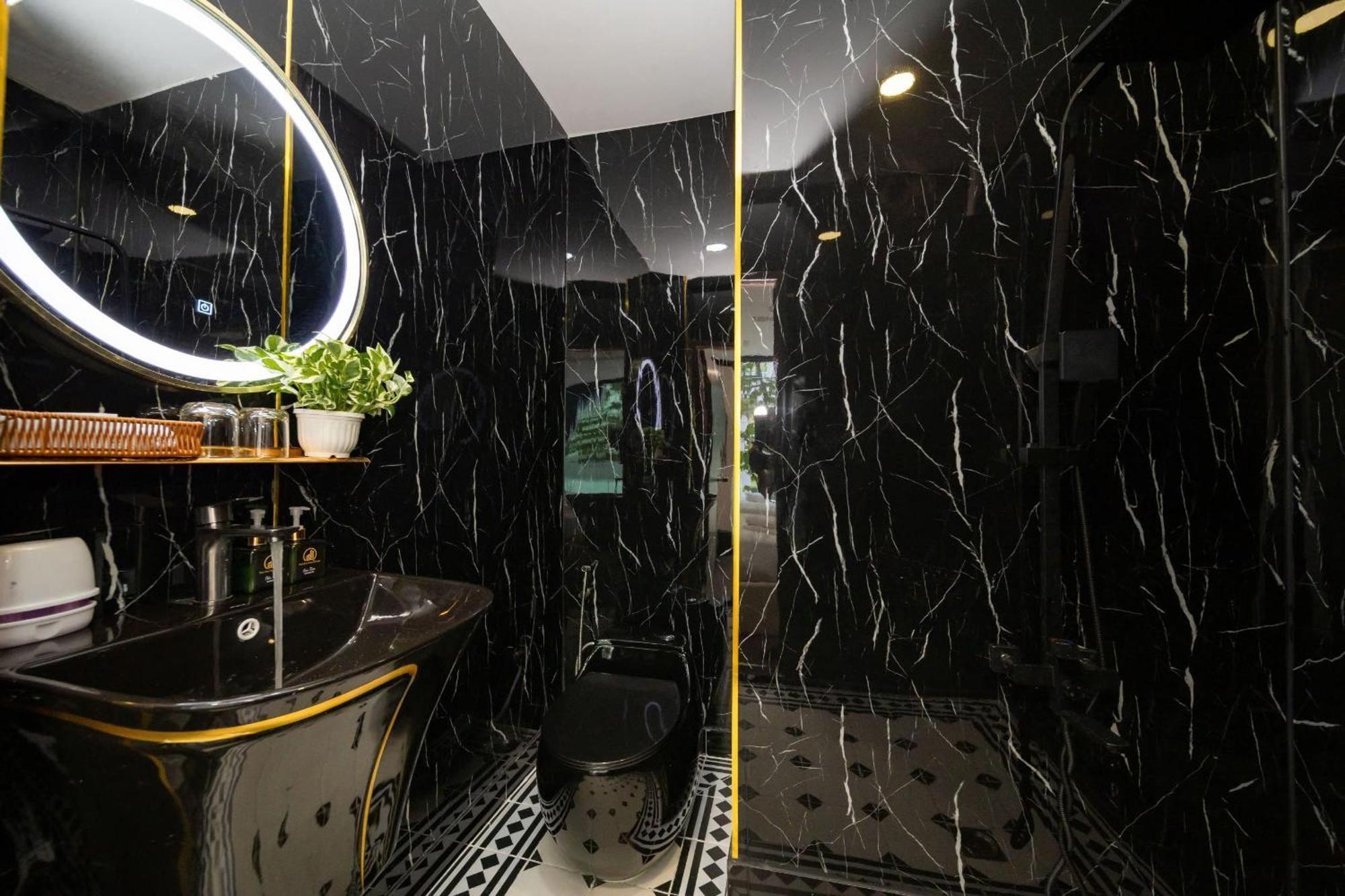 The Passion Suites Hotel & Spa Хошимин Экстерьер фото